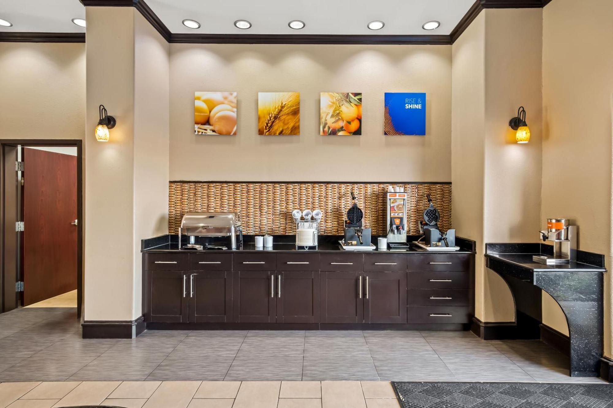 Comfort Suites Waxahachie - Dallas Экстерьер фото